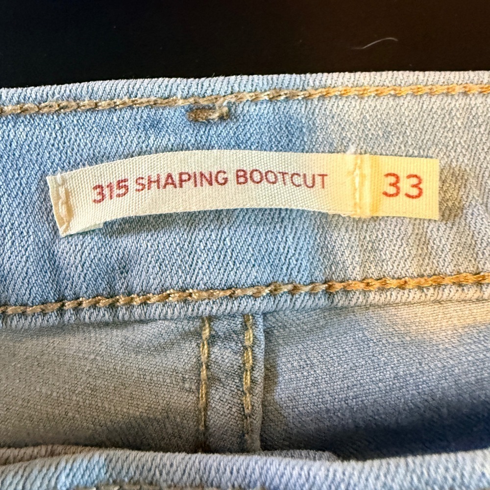 Levi's 315 Shaping Bootcut Women's Jeans Light Wash Size 33 - Picture 3 of 7